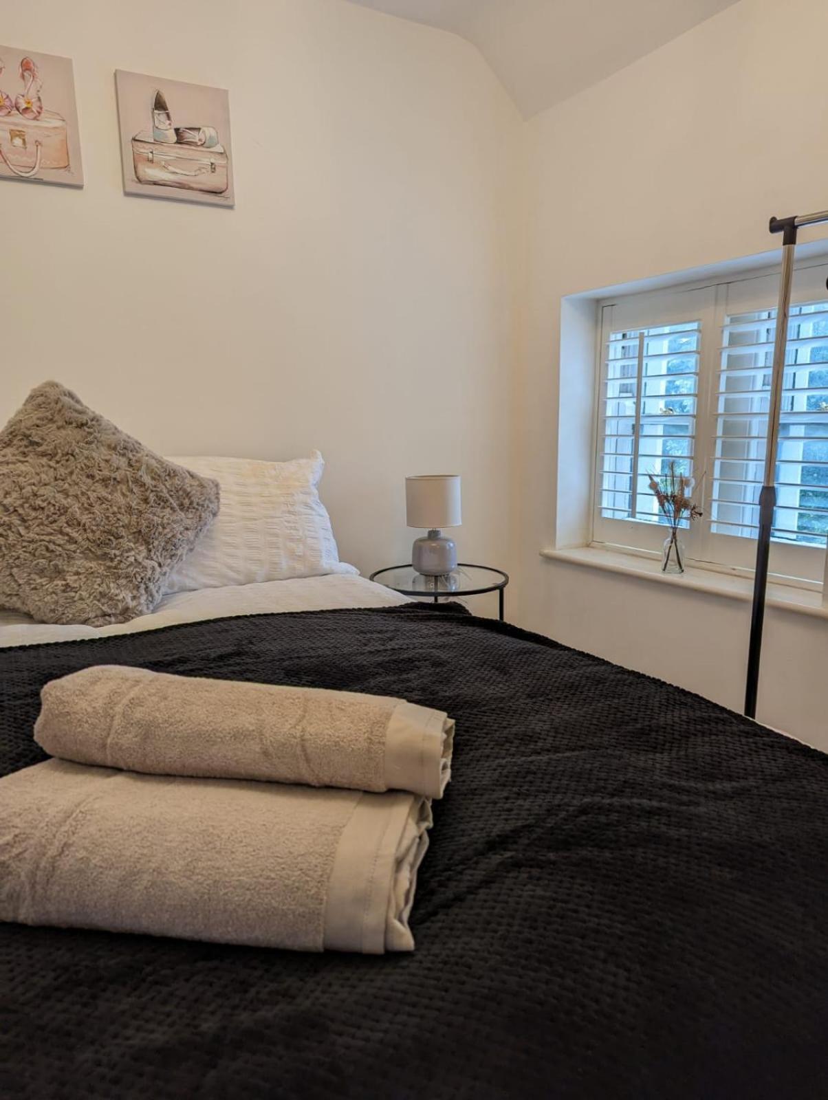 2-Bed Apartment Heart Of Cardiff Bagian luar foto