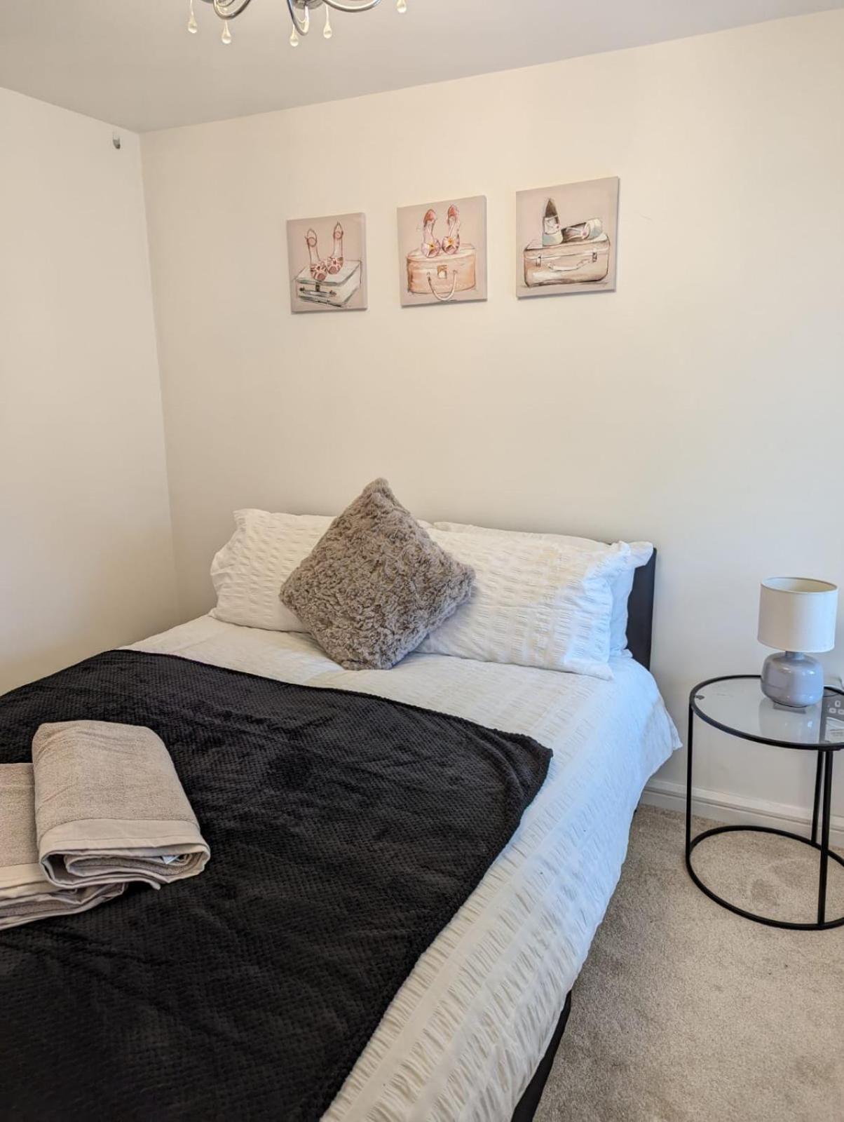 2-Bed Apartment Heart Of Cardiff Bagian luar foto